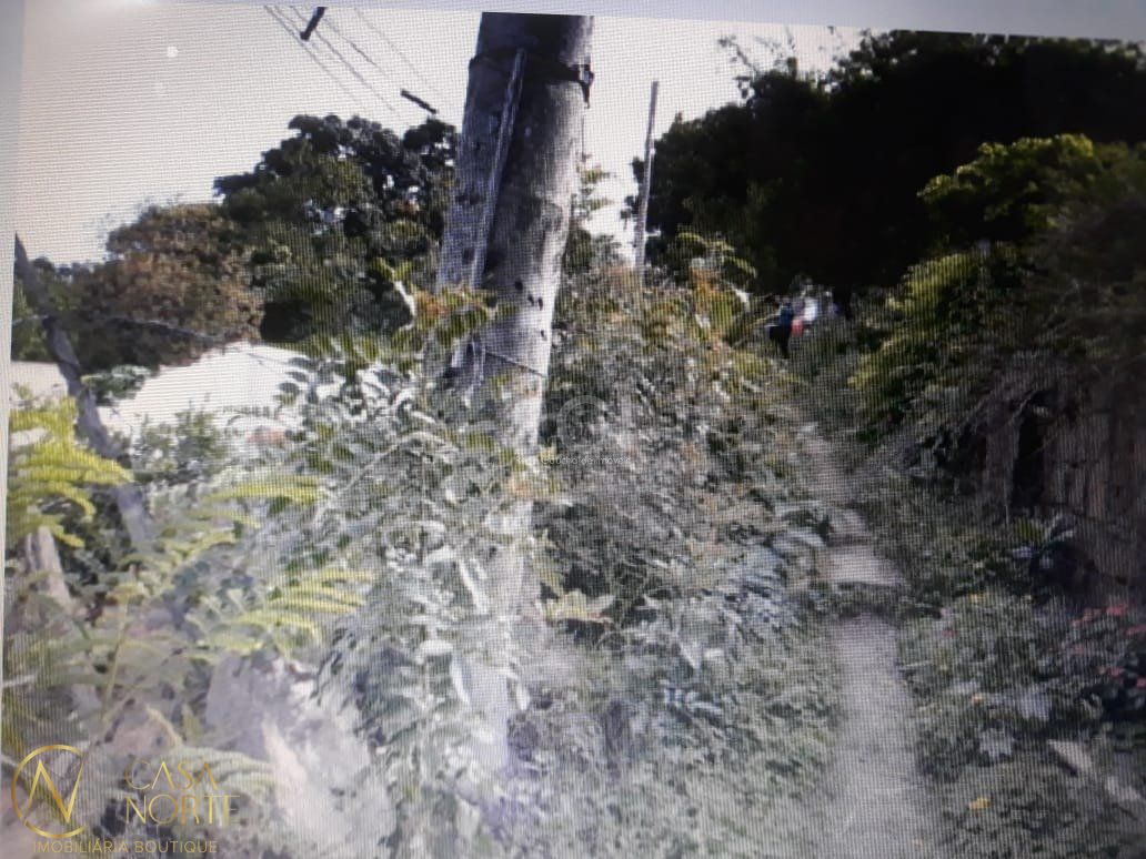 Terreno à venda  com 485m², Rua Nossa Senhora da Saúde no bairro Teresópolis em Porto Alegre