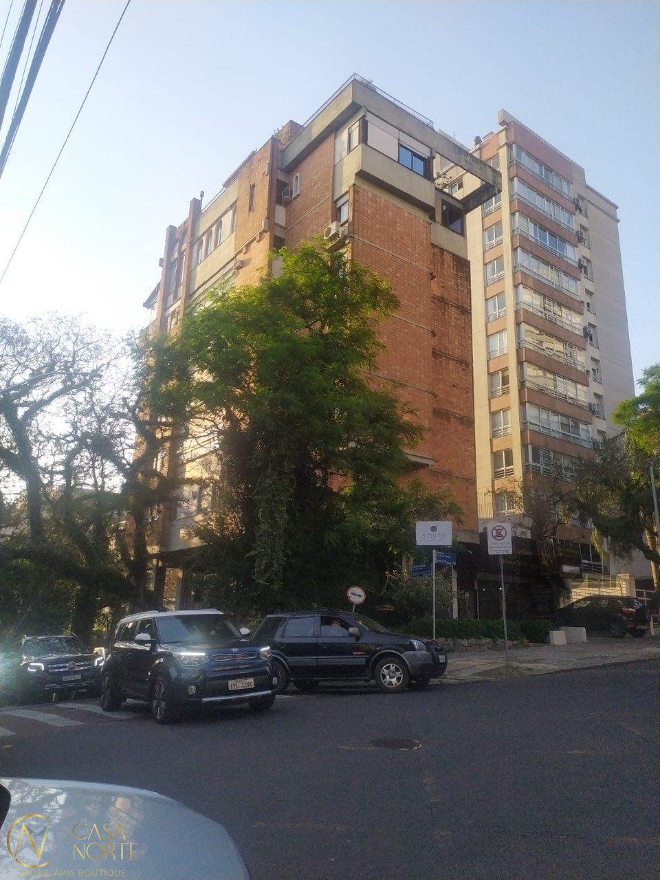Apartamento à venda com 4 quartos, 170m², 1 suíte, 1 vaga, Rua Ramiro Barcelos no bairro Rio Branco em Porto Alegre