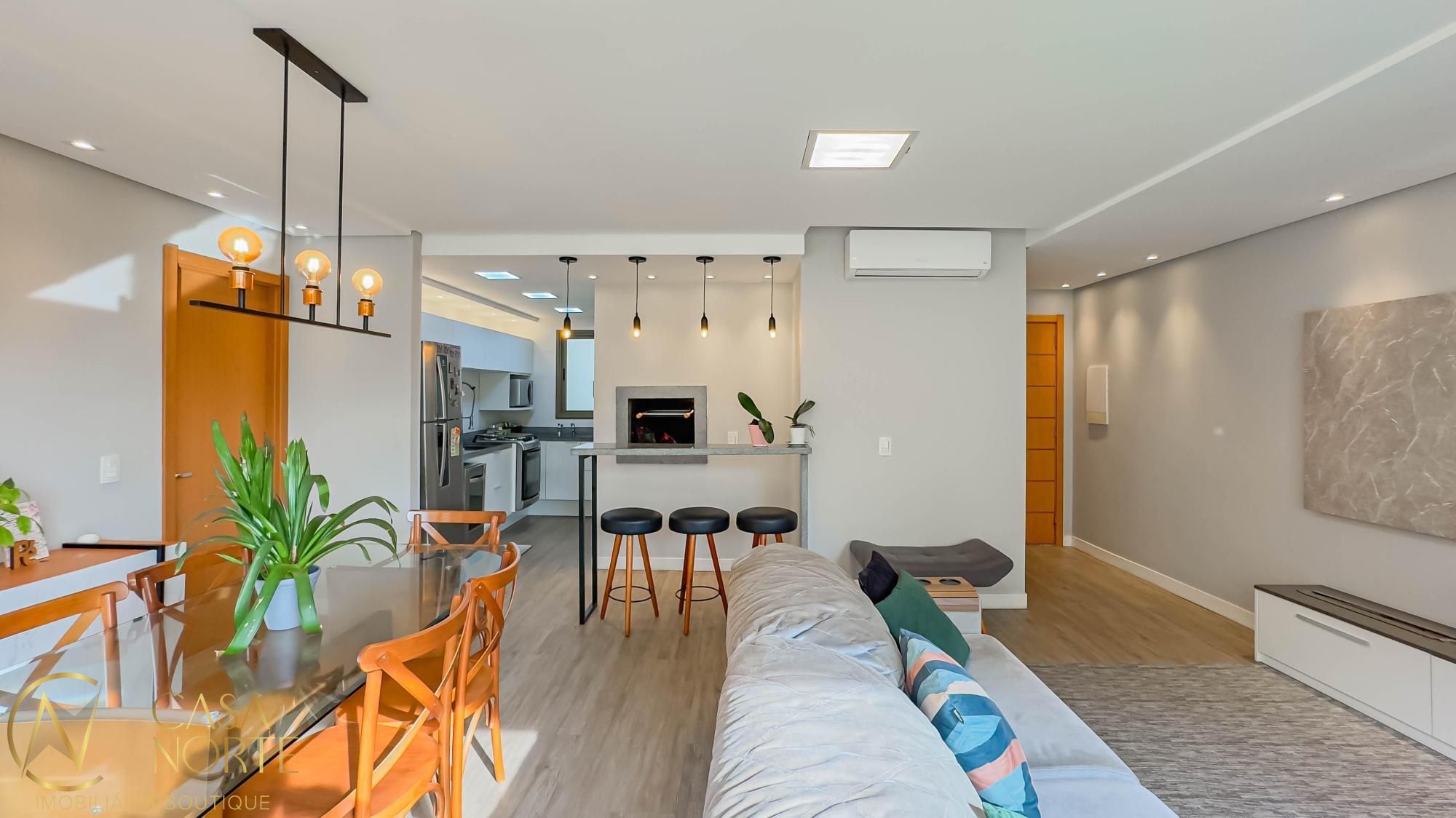 Apartamento à venda com 3 quartos, 104m², 1 suíte, 1 vaga, Avenida da Cavalhada no bairro Cavalhada em Porto Alegre