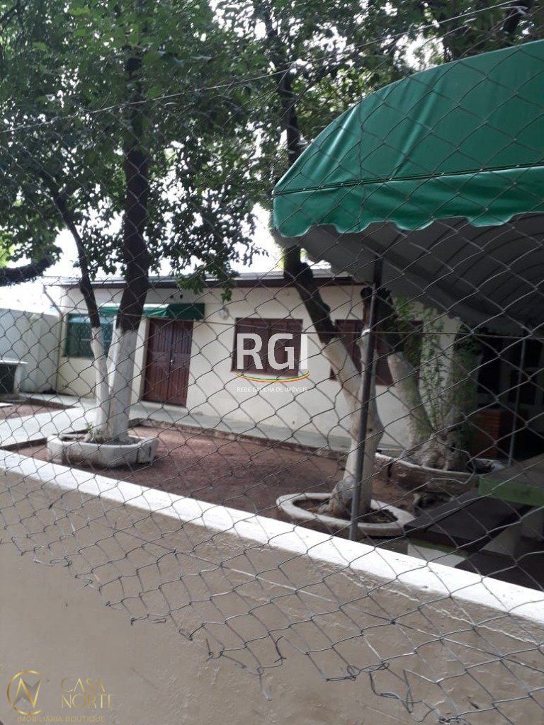Apartamento à venda com 2 quartos, 62m², Avenida Assis Brasil no bairro Santa Maria Goretti em Porto Alegre