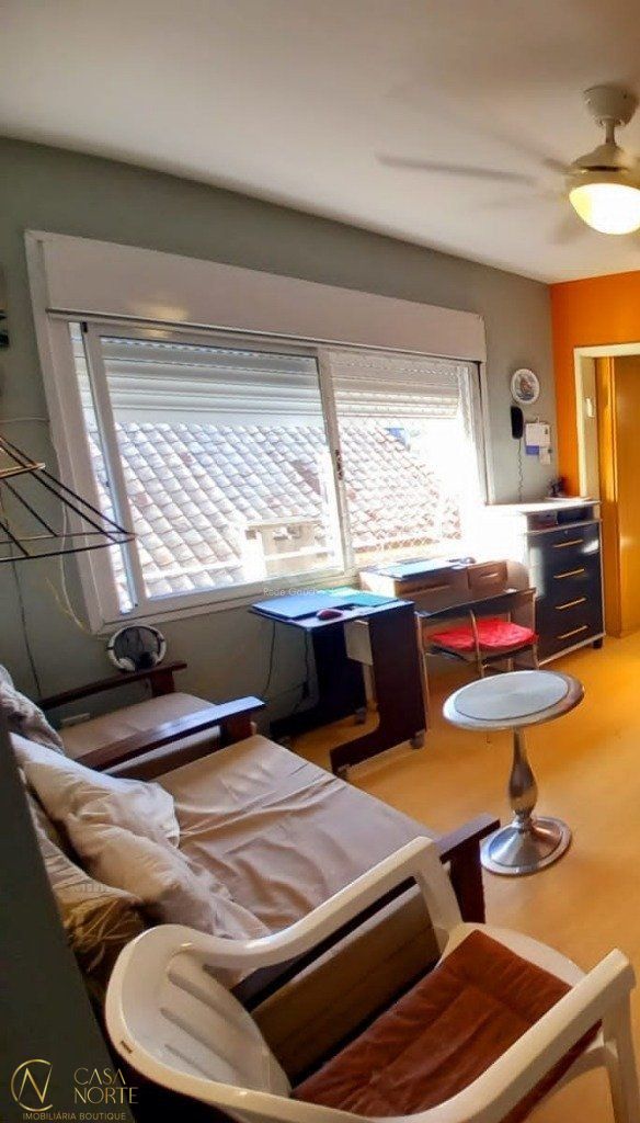 Cobertura à venda com 2 quartos, 91m², Rua Ramiro Barcelos no bairro Floresta em Porto Alegre