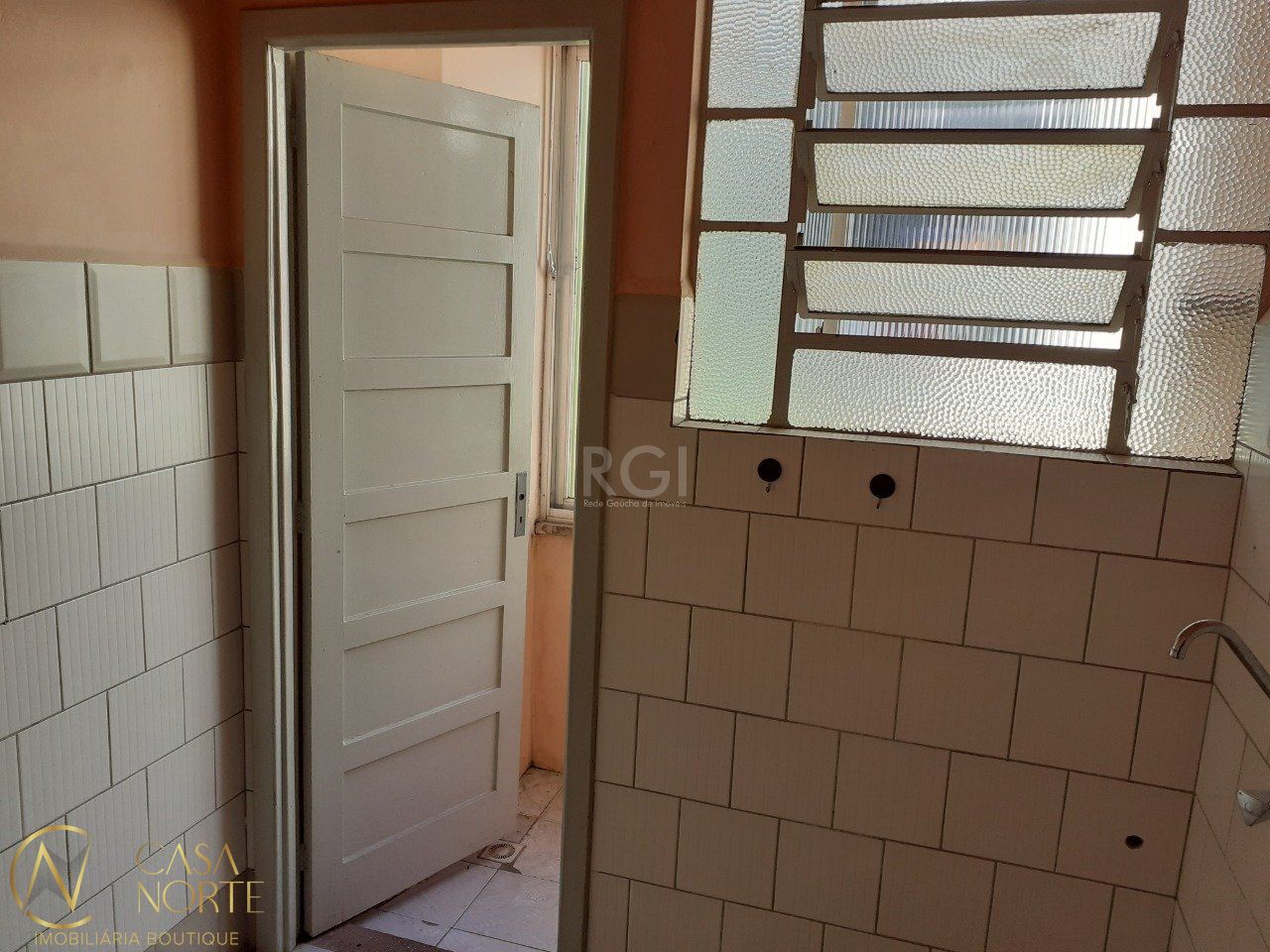 Apartamento à venda com 2 quartos, 50m², 1 vaga, Avenida Francisco Trein no bairro Cristo Redentor em Porto Alegre