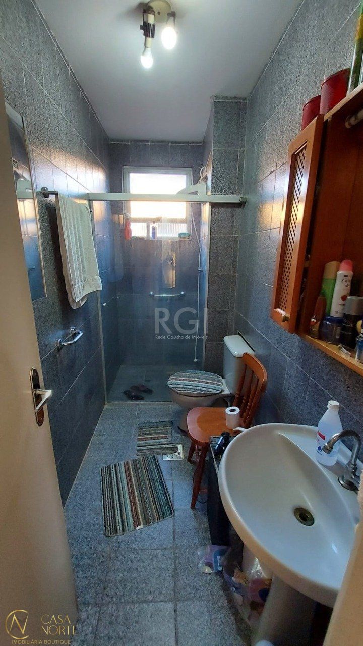 Apartamento à venda com 2 quartos, 58m², Rua Eurico Lara no bairro Medianeira em Porto Alegre