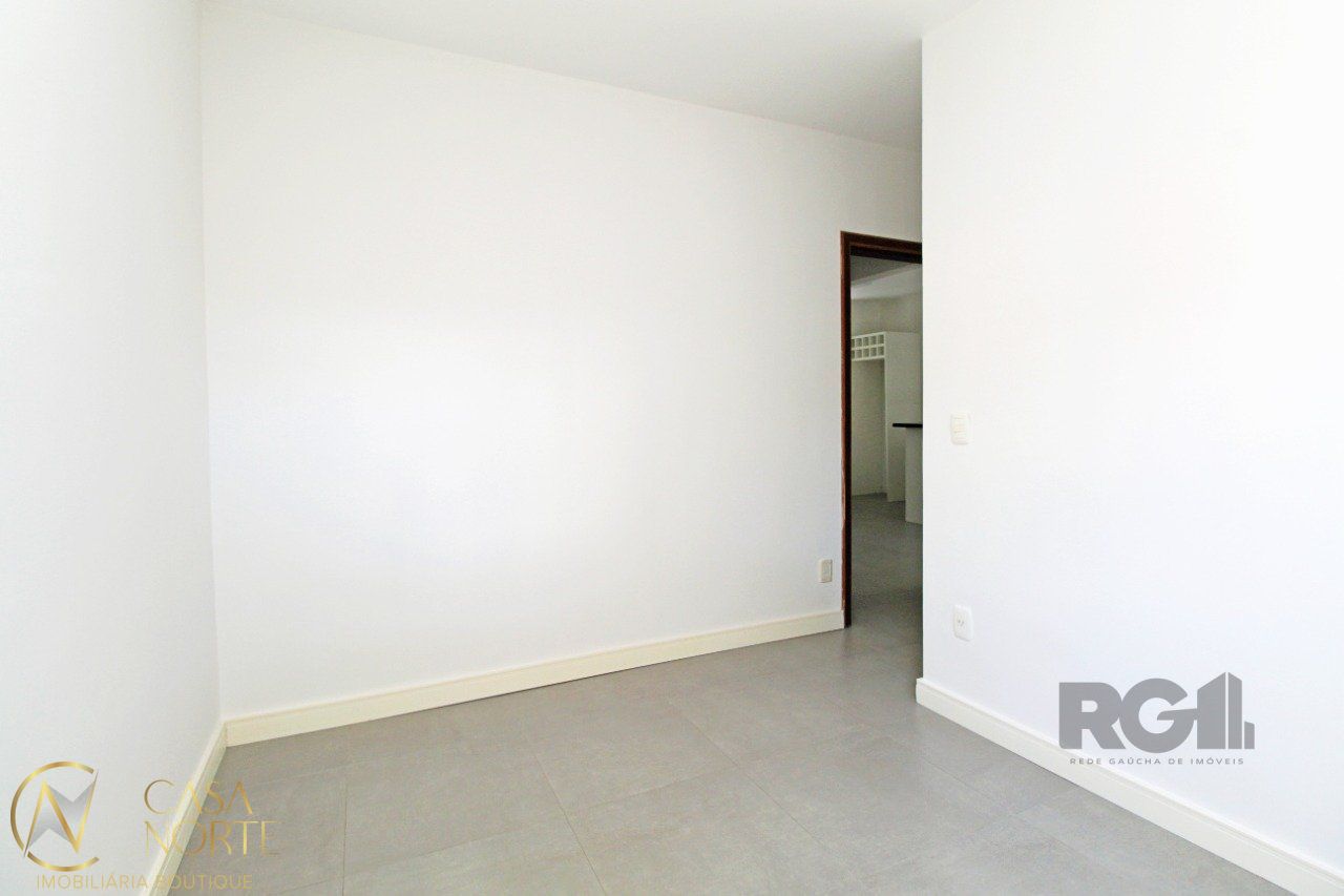 Apartamento à venda com 2 quartos, 58m², 1 vaga, Rua Veador Porto no bairro Santana em Porto Alegre