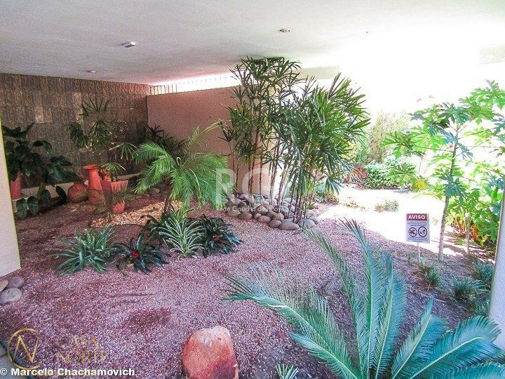 Apartamento à venda com 2 quartos, 74m², 1 vaga, Rua Felipe de Oliveira no bairro Petrópolis em Porto Alegre