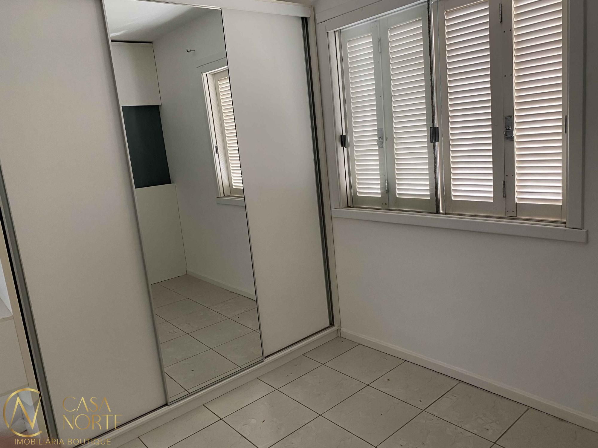Apartamento à venda com 1 quarto, 43m², 1 vaga, Avenida Bento Gonçalves no bairro Partenon em Porto Alegre