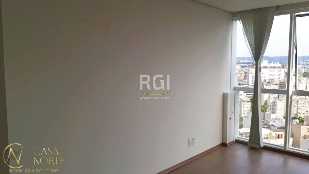 Sala Comercial à venda com 1 quarto, 38m², Avenida Loureiro da Silva no bairro Cidade Baixa em Porto Alegre