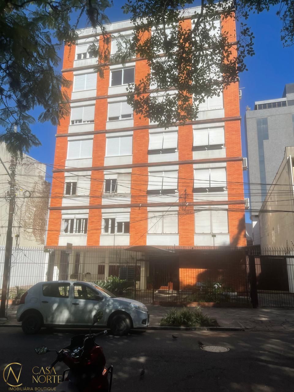 Apartamento à venda com 3 quartos, 101m², 1 vaga, Rua Mariante no bairro Rio Branco em Porto Alegre