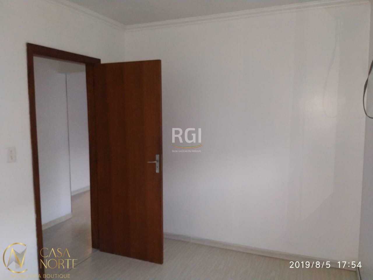 Apartamento à venda com 2 quartos, 48m², 1 vaga, Rua Orfanotrofio no bairro Santa Tereza em Porto Alegre