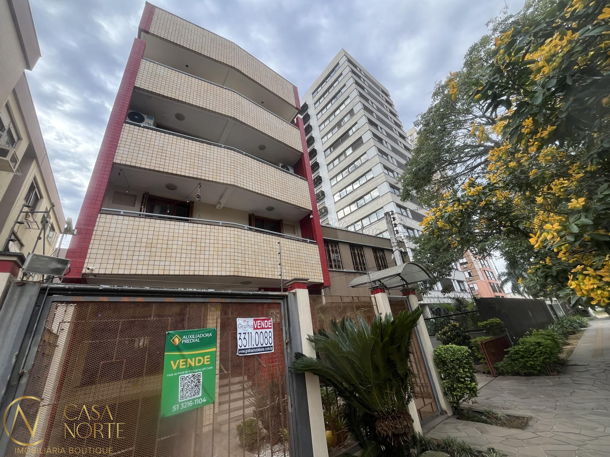 Apartamento à venda com 1 quarto, 74m², 1 suíte, 1 vaga, Rua Almirante Gonçalves no bairro Menino Deus em Porto Alegre
