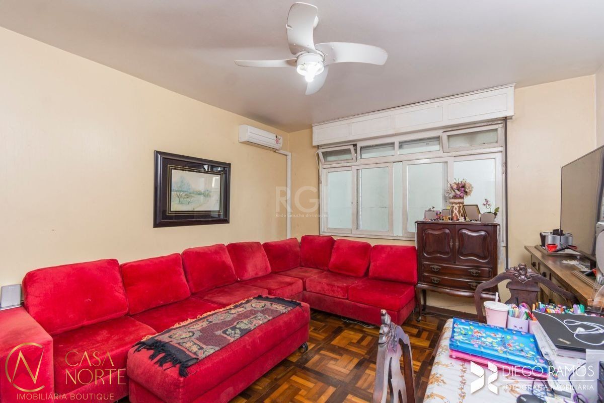 Apartamento à venda com 3 quartos, 95m², Rua Ramiro Barcelos no bairro Rio Branco em Porto Alegre