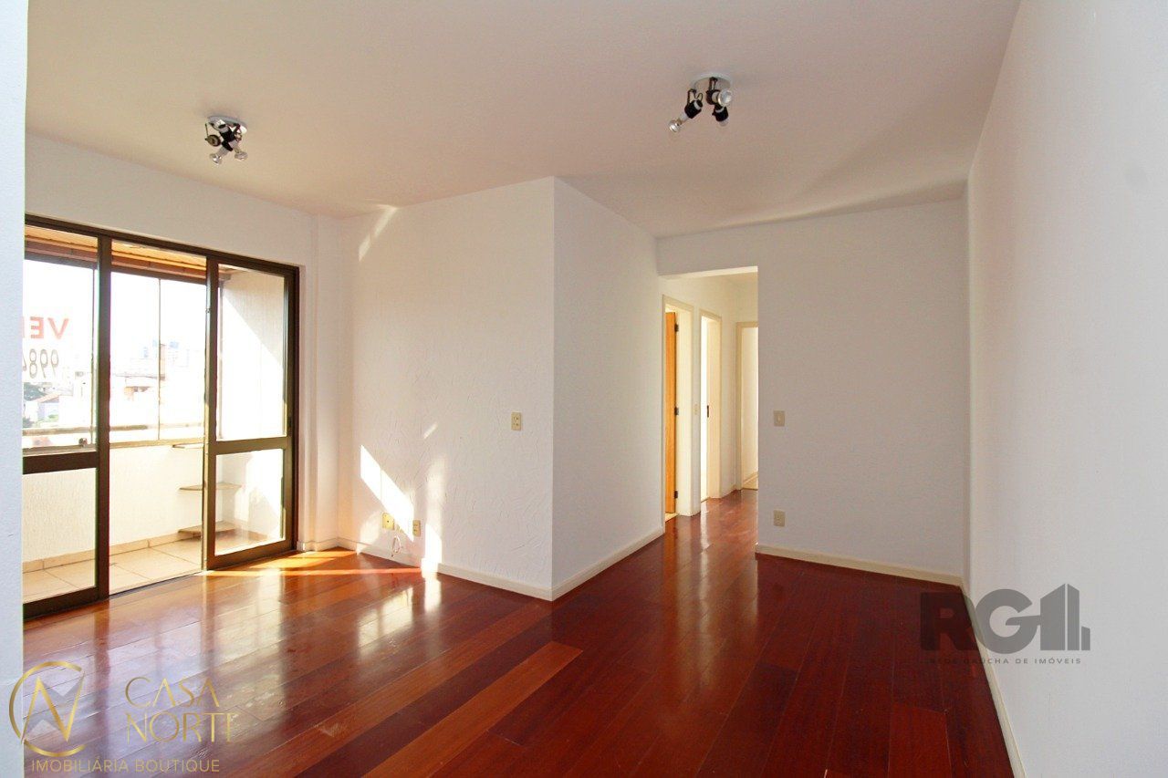 Apartamento à venda com 3 quartos, 79m², 1 suíte, 1 vaga, Rua Coronel Andre Belo no bairro Menino Deus em Porto Alegre