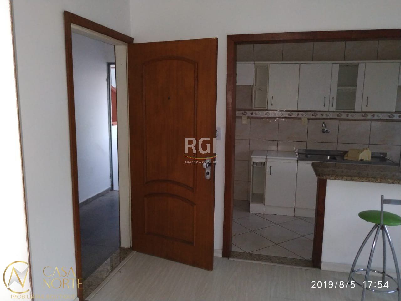 Apartamento à venda com 2 quartos, 48m², 1 vaga, Rua Orfanotrofio no bairro Santa Tereza em Porto Alegre