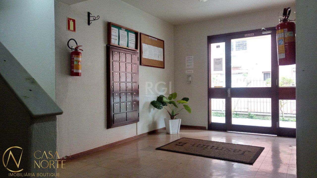 Apartamento à venda com 1 quarto, 44m², Rua Angelo Crivellaro no bairro Jardim do Salso em Porto Alegre