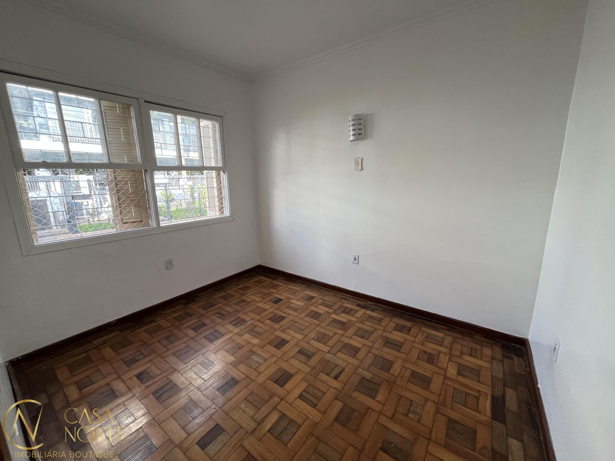 Apartamento à venda com 2 quartos, 58m², Rua Hugo Ribeiro no bairro Menino Deus em Porto Alegre
