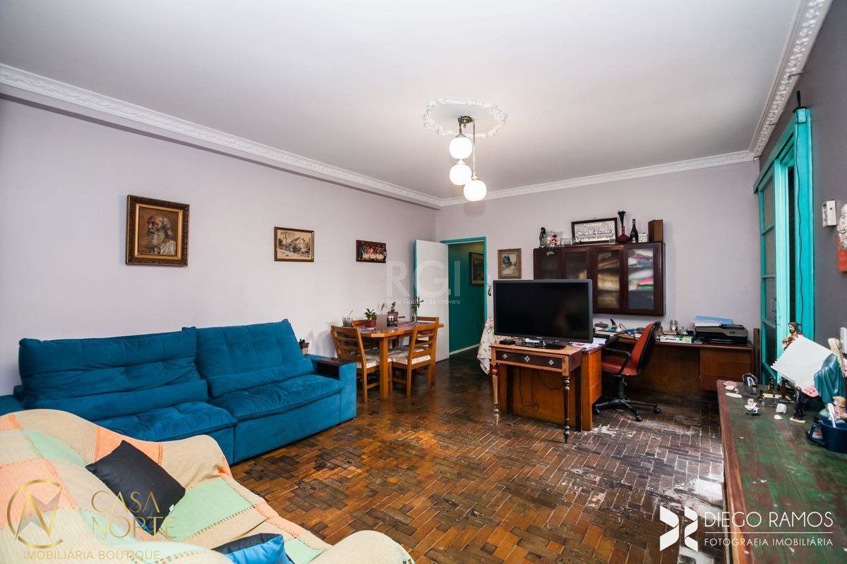 Apartamento à venda com 3 quartos, 136m², Avenida Osvaldo Aranha no bairro Bom Fim em Porto Alegre