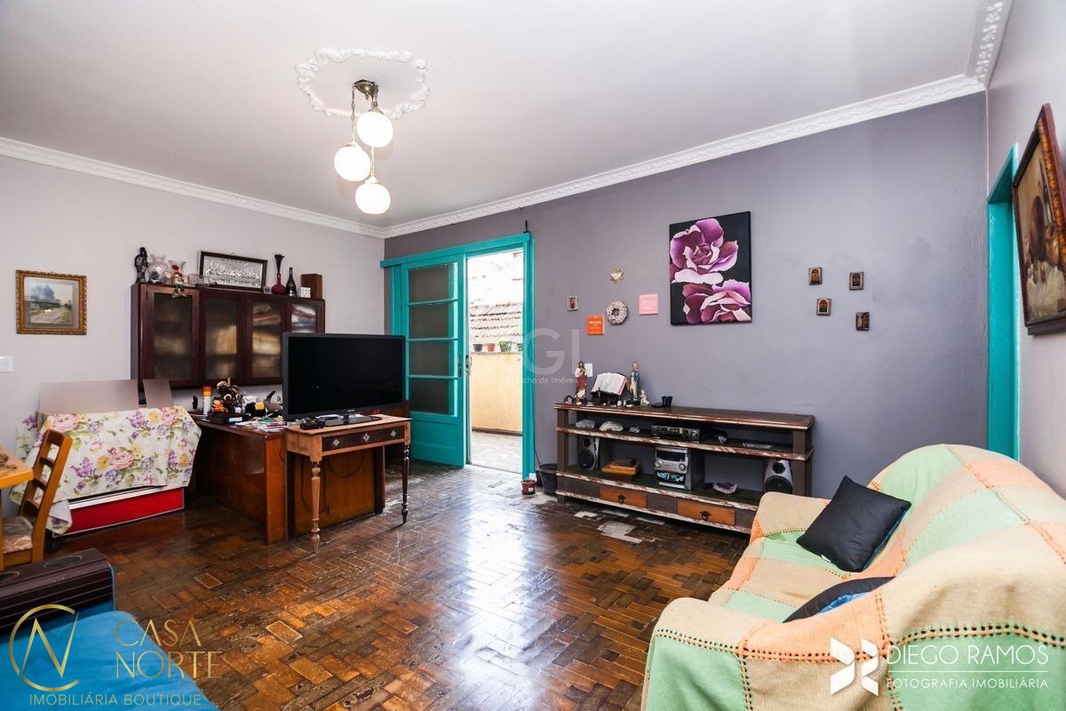 Apartamento à venda com 3 quartos, 136m², Avenida Osvaldo Aranha no bairro Bom Fim em Porto Alegre