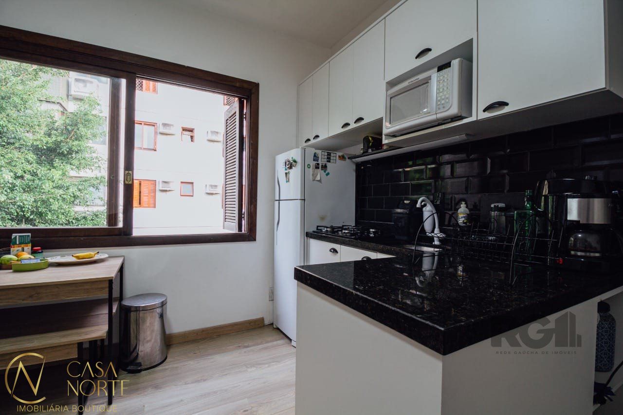 Apartamento à venda com 1 quarto, 27m², Avenida Getúlio Vargas no bairro Menino Deus em Porto Alegre