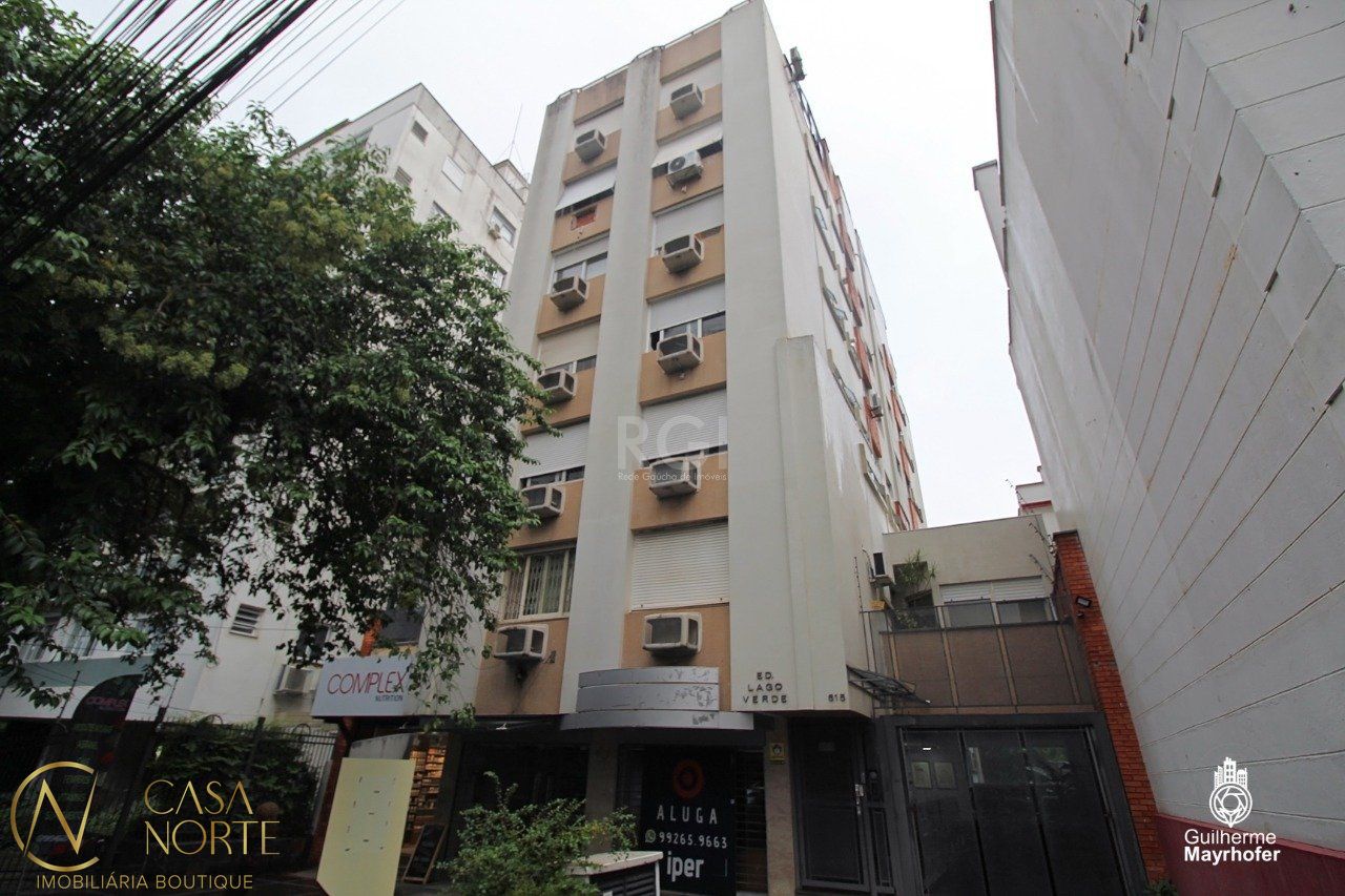 Apartamento à venda com 3 quartos, 97m², 1 suíte, 1 vaga, Rua Vinte e Quatro de Outubro no bairro Moinhos de Vento em Porto Alegre