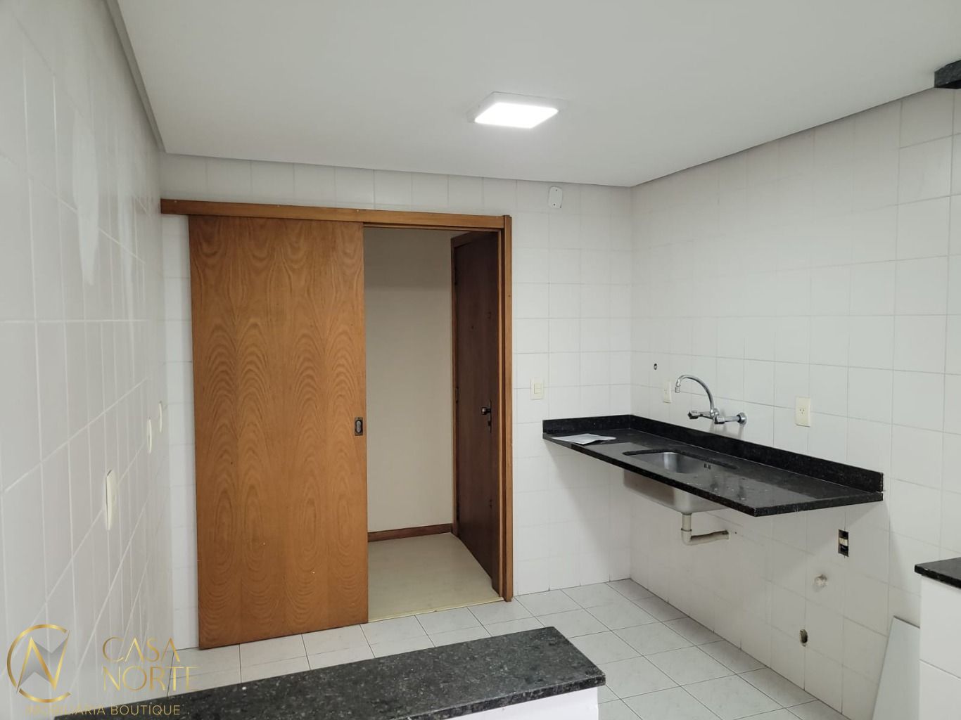Apartamento à venda com 3 quartos, 100m², 1 suíte, 1 vaga, Rua Corte Real no bairro Petrópolis em Porto Alegre
