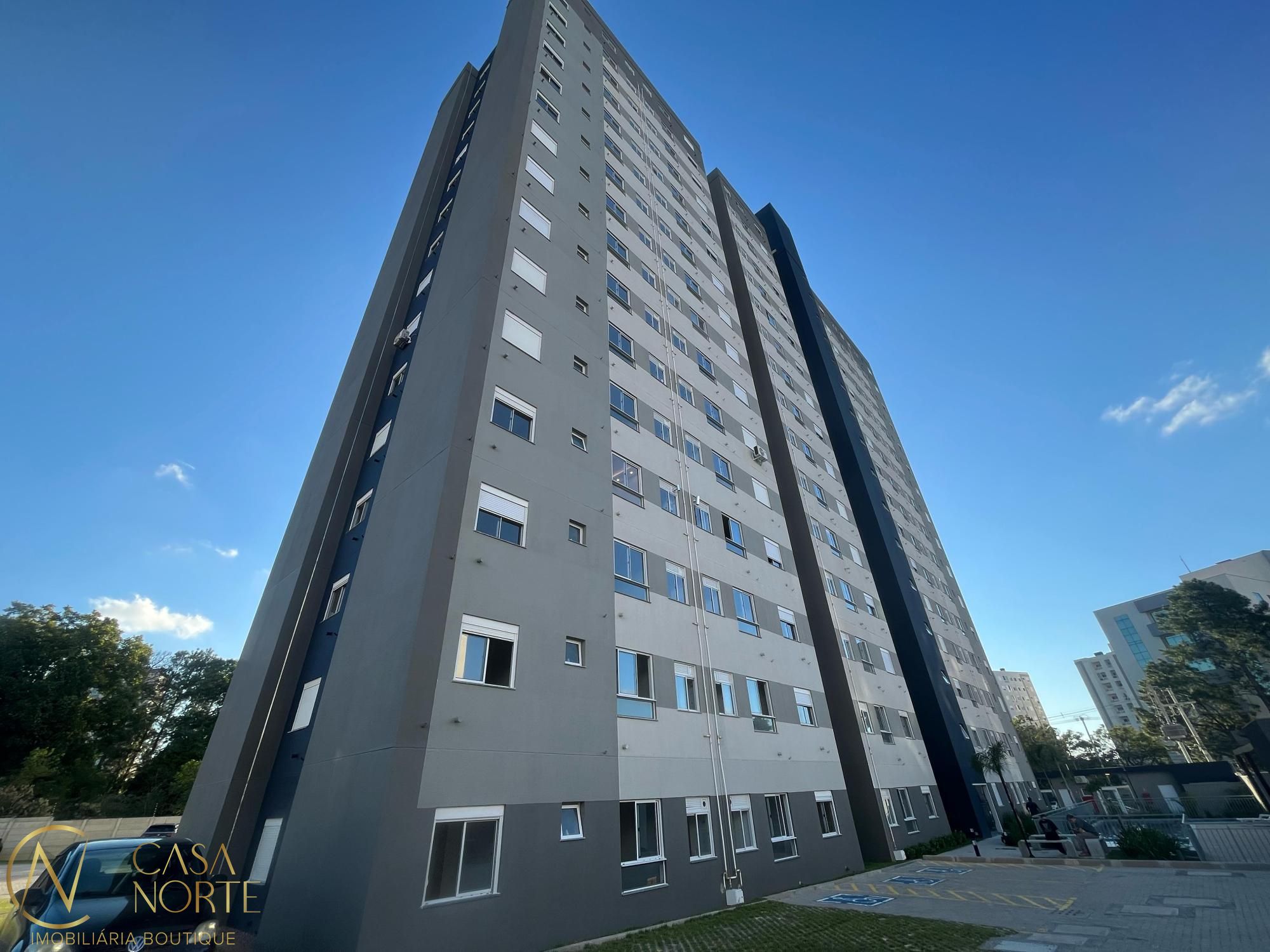 Apartamento à venda com 2 quartos, 44m², 1 vaga, Avenida Protásio Alves no bairro Petrópolis em Porto Alegre