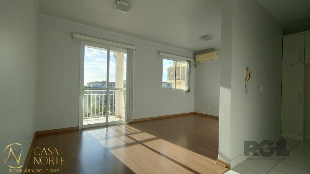 Apartamento à venda com 2 quartos, 53m², 1 vaga, Avenida José Aloísio Filho no bairro Humaitá em Porto Alegre