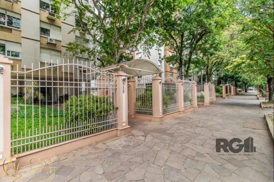 Apartamento à venda com 3 quartos, 102m², 1 suíte, 1 vaga, Rua Vasco da Gama no bairro Bom Fim em Porto Alegre
