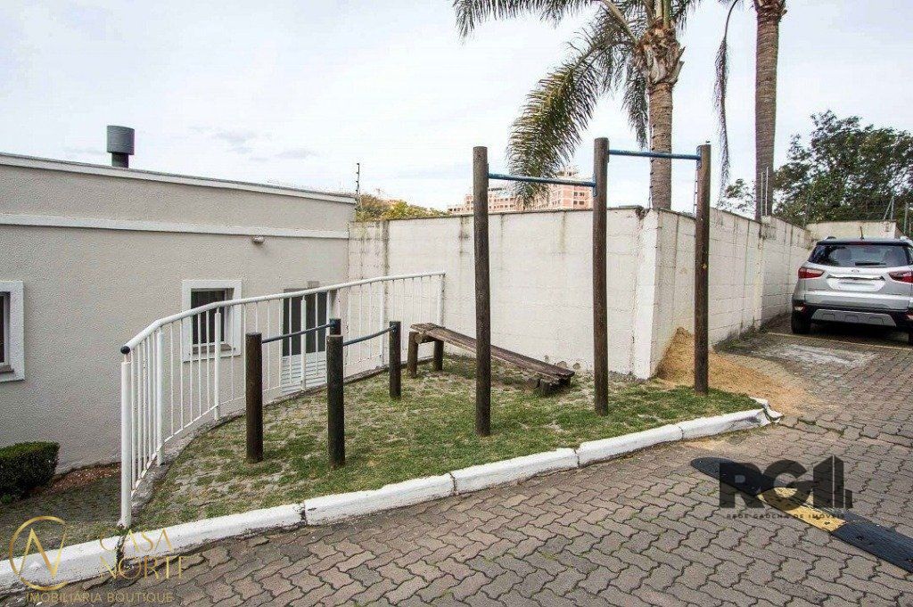 Apartamento à venda com 3 quartos, 71m², 1 suíte, 1 vaga, Avenida Teresópolis no bairro Teresópolis em Porto Alegre