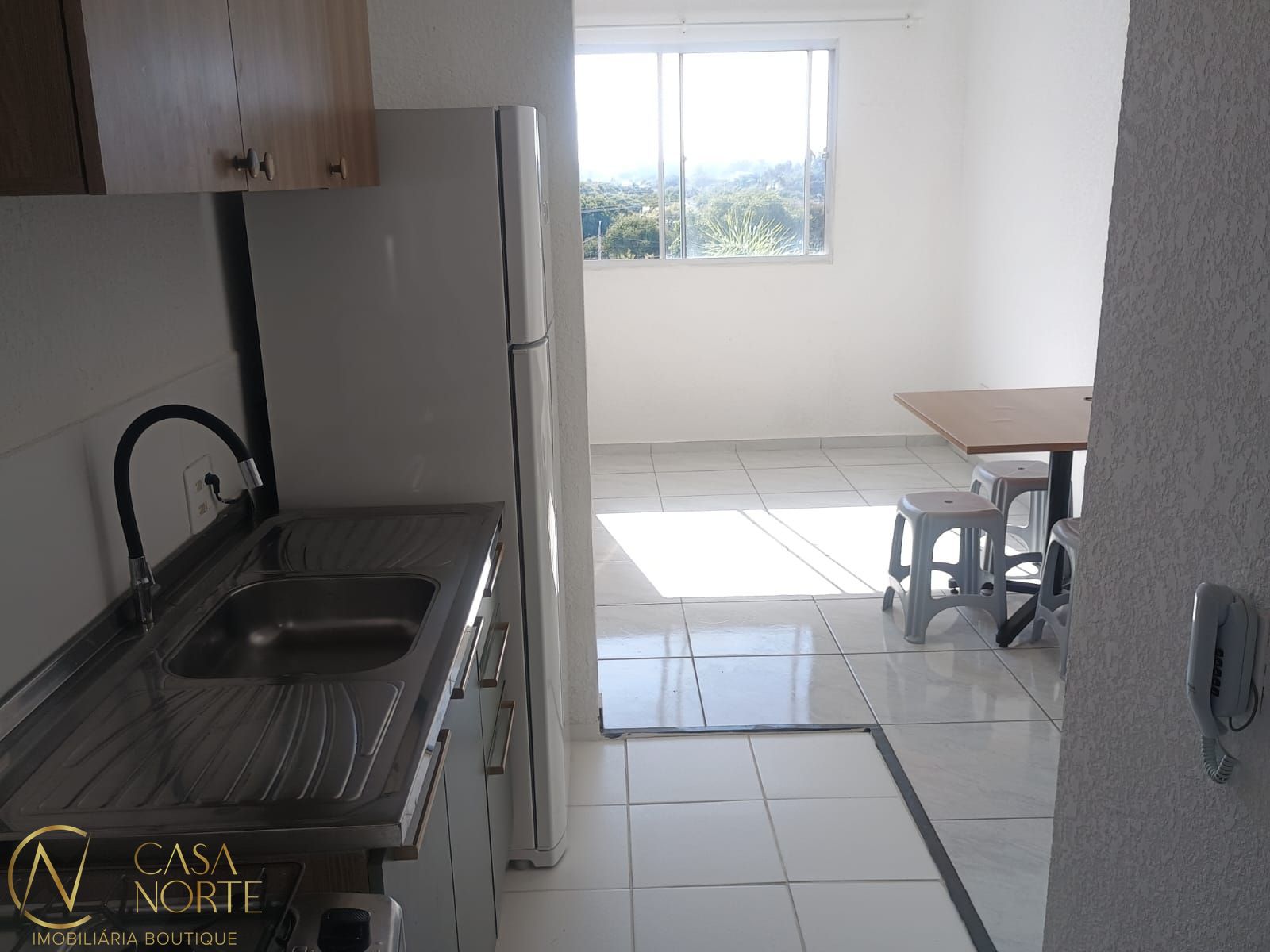 Apartamento à venda com 2 quartos, 41m², 1 vaga, Rua Sabino Pereira Nunes no bairro Restinga em Porto Alegre
