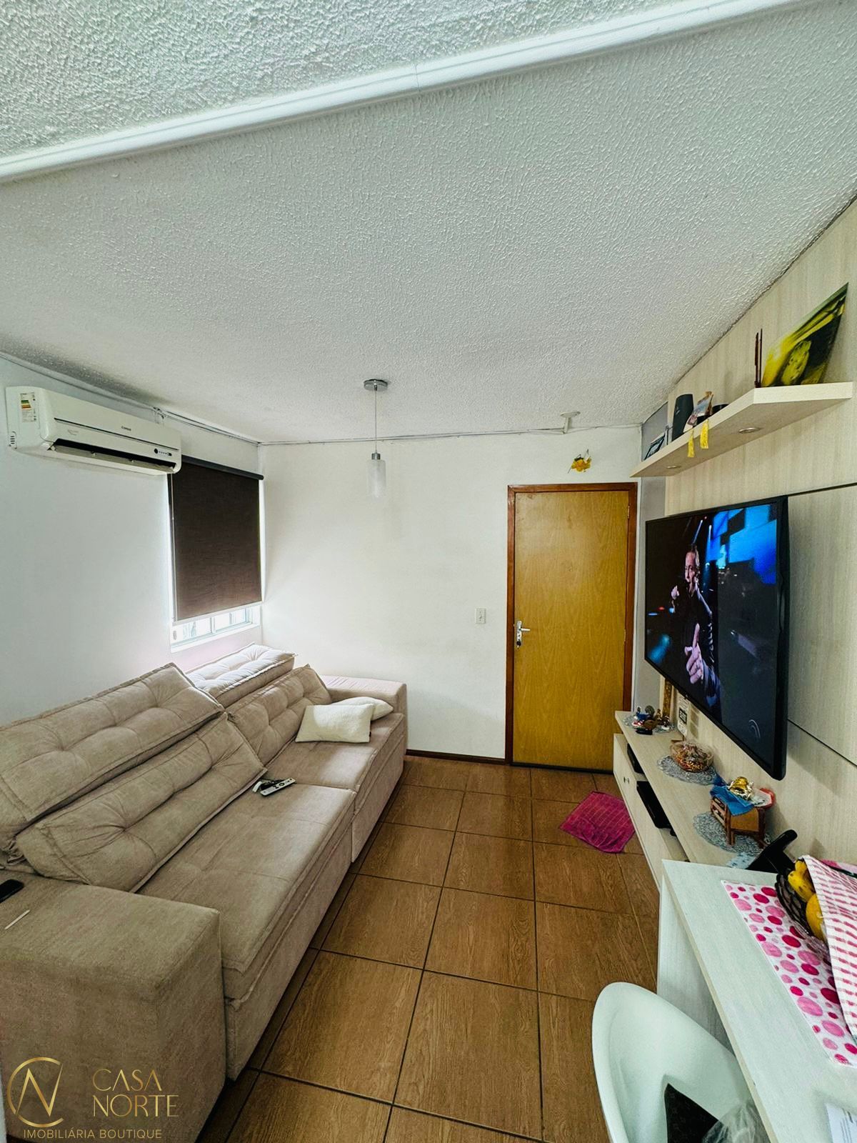 Apartamento à venda com 2 quartos, 38m², 1 vaga, Rua Capitão Pedroso no bairro Restinga em Porto Alegre