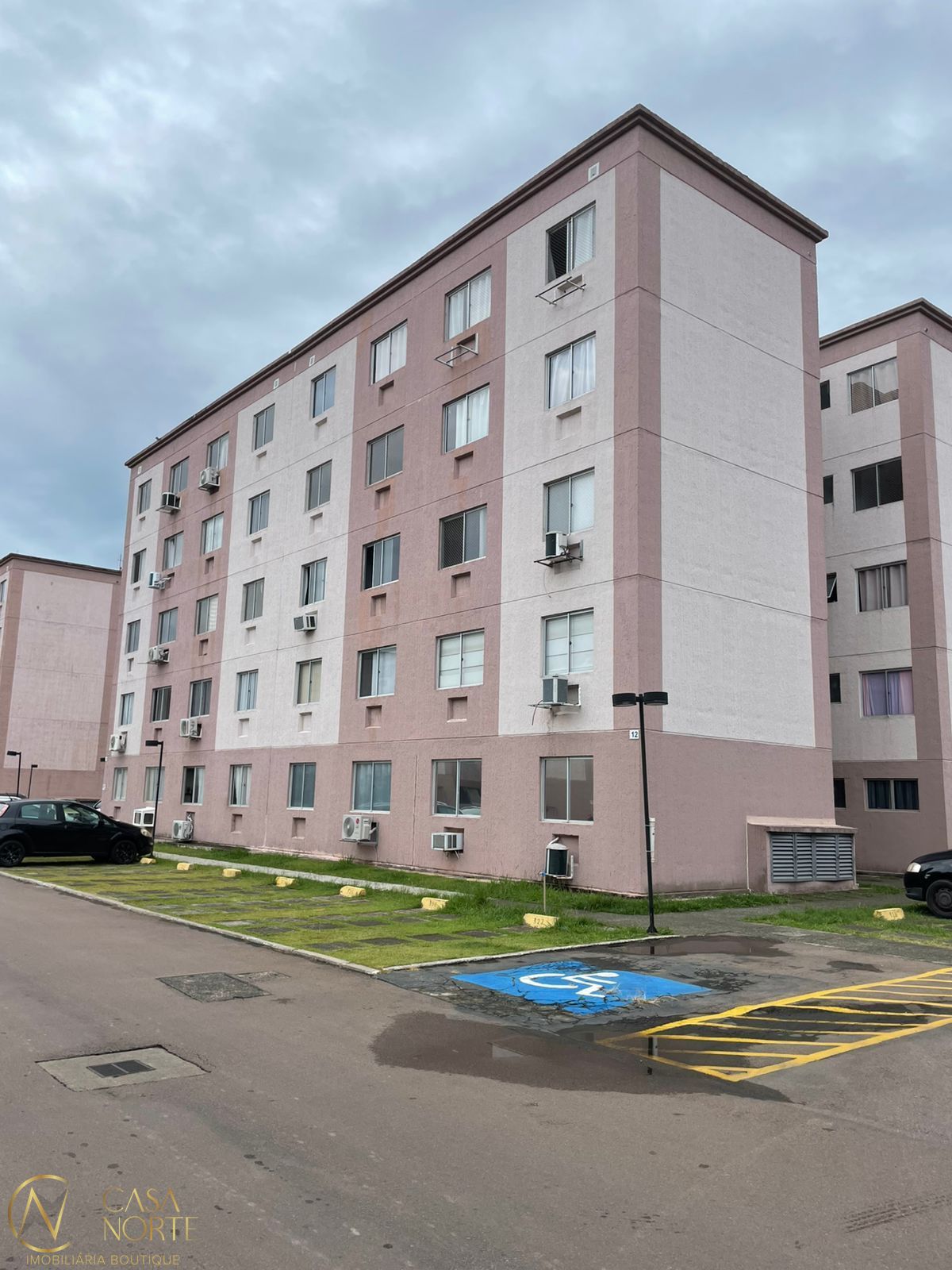 Apartamento à venda com 2 quartos, 40m², 1 suíte, 1 vaga, José Iuchno no bairro Hípica em Porto Alegre