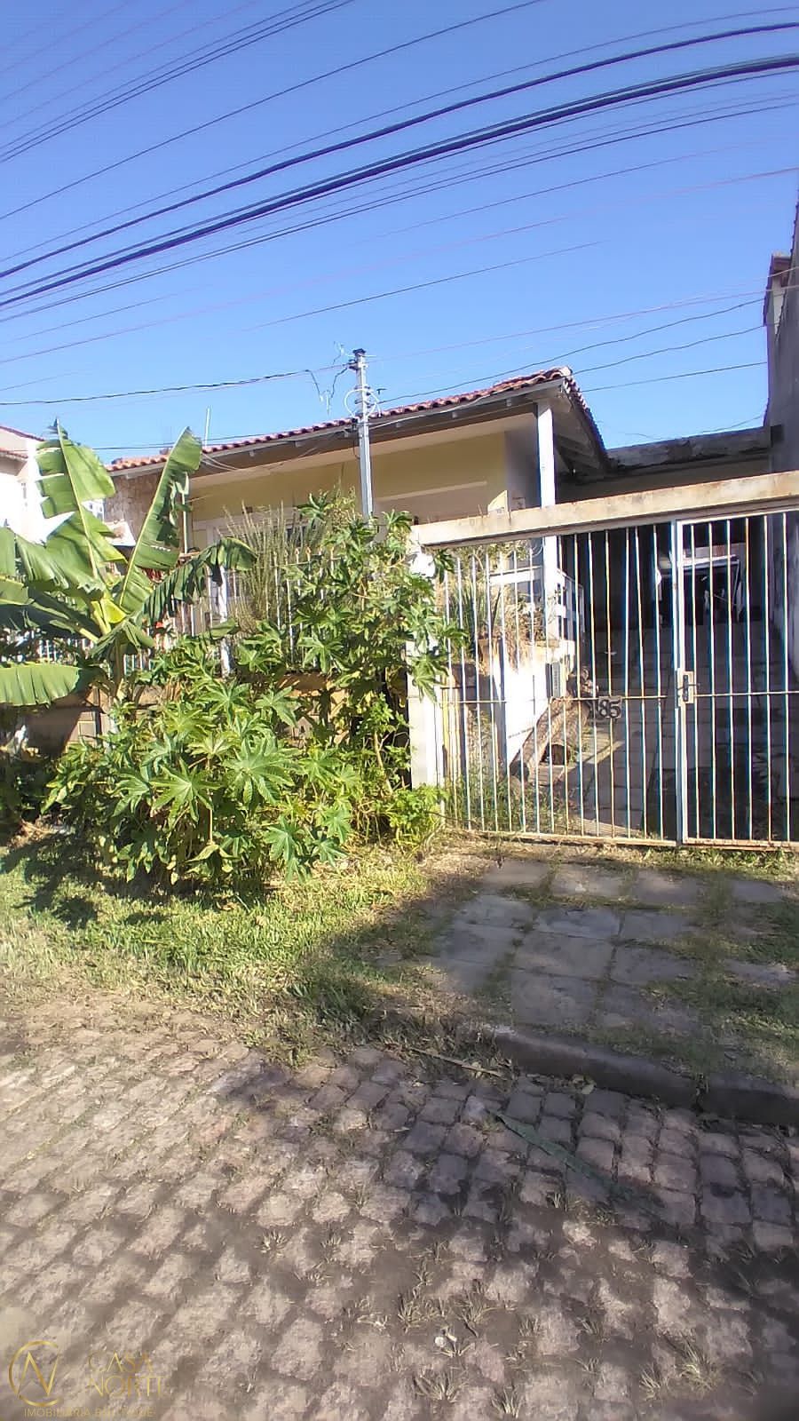 Casa à venda com 2 quartos, 250m², 1 suíte, 2 vagas, Rua Jair de Moura Calixto no bairro Ipanema em Porto Alegre