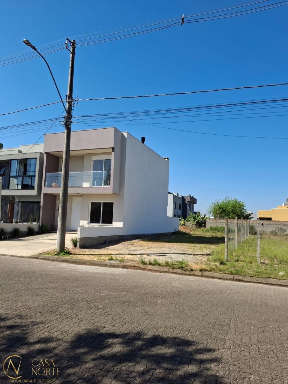 Terreno à venda  com 150m², Rua Jorge Babot Miranda no bairro Aberta dos Morros em Porto Alegre