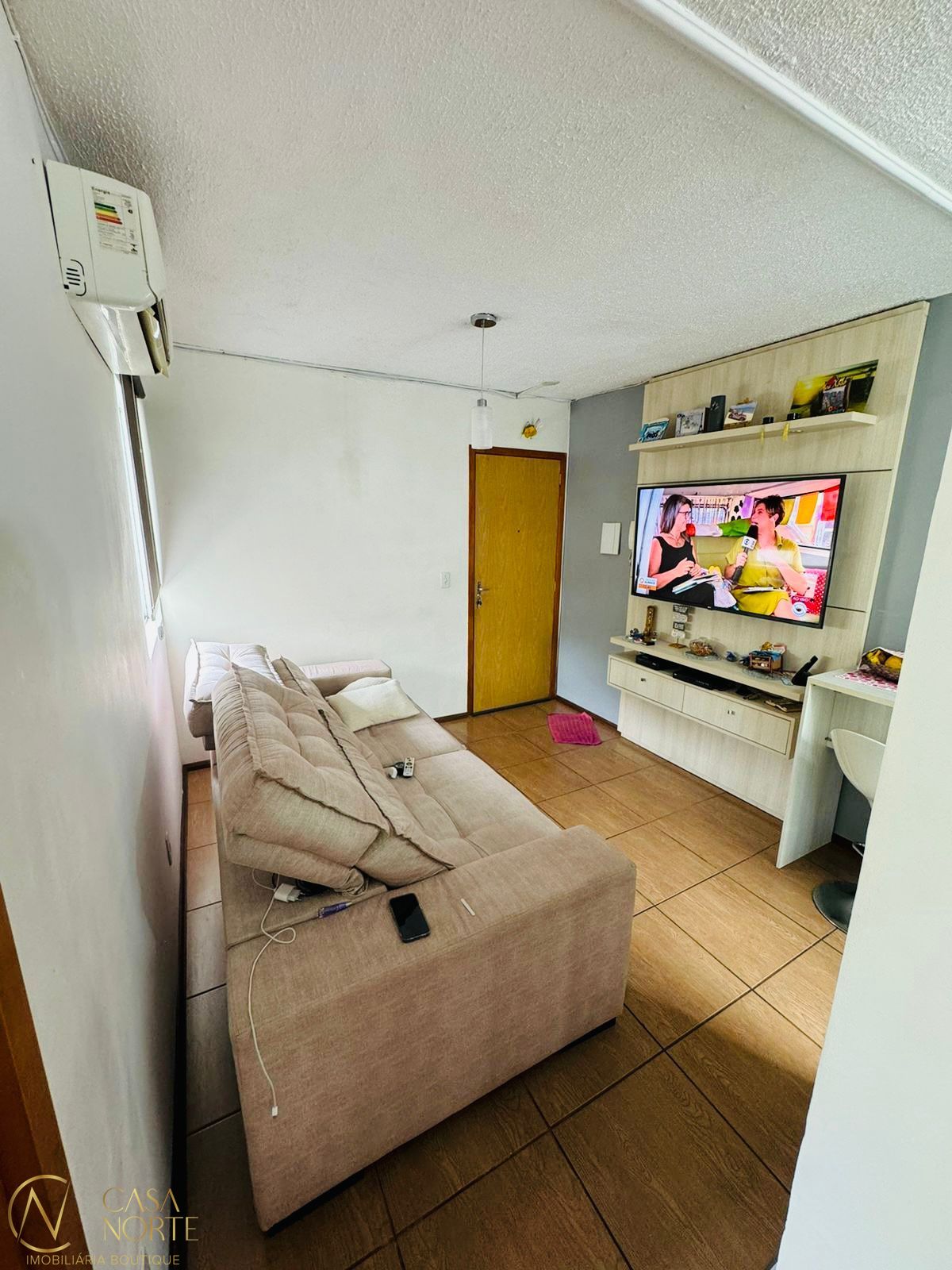 Apartamento à venda com 2 quartos, 38m², 1 vaga, Rua Capitão Pedroso no bairro Restinga em Porto Alegre