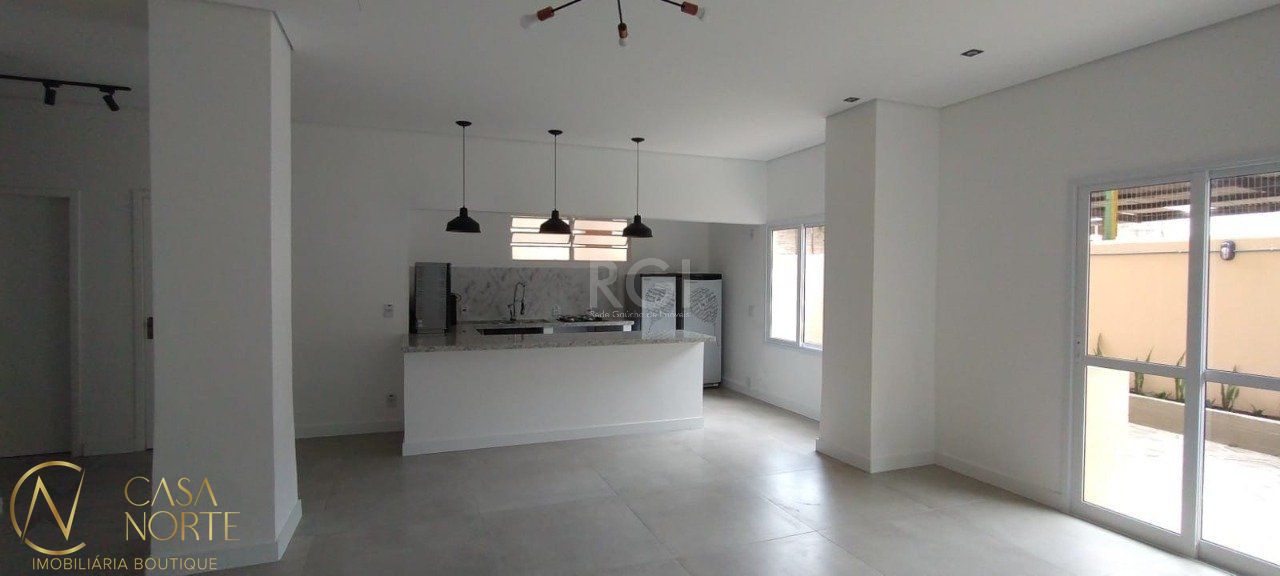 Apartamento à venda com 2 quartos, 61m², 1 vaga, Rua Capitão Arisoly Vargas no bairro Glória em Porto Alegre