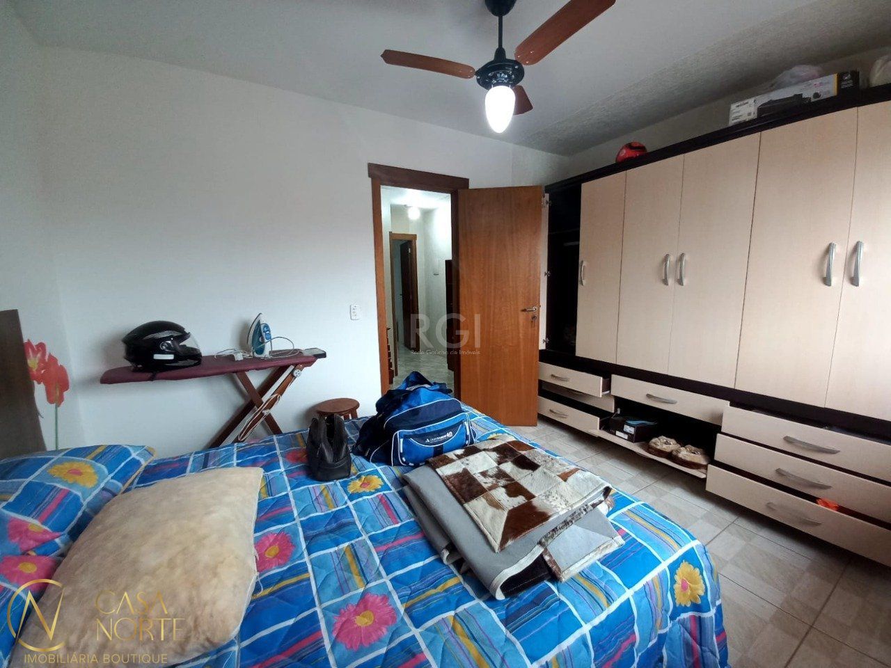 Casa à venda com 2 quartos, 85m², 1 vaga, Rua Isidoro Bettio no bairro Aberta dos Morros em Porto Alegre