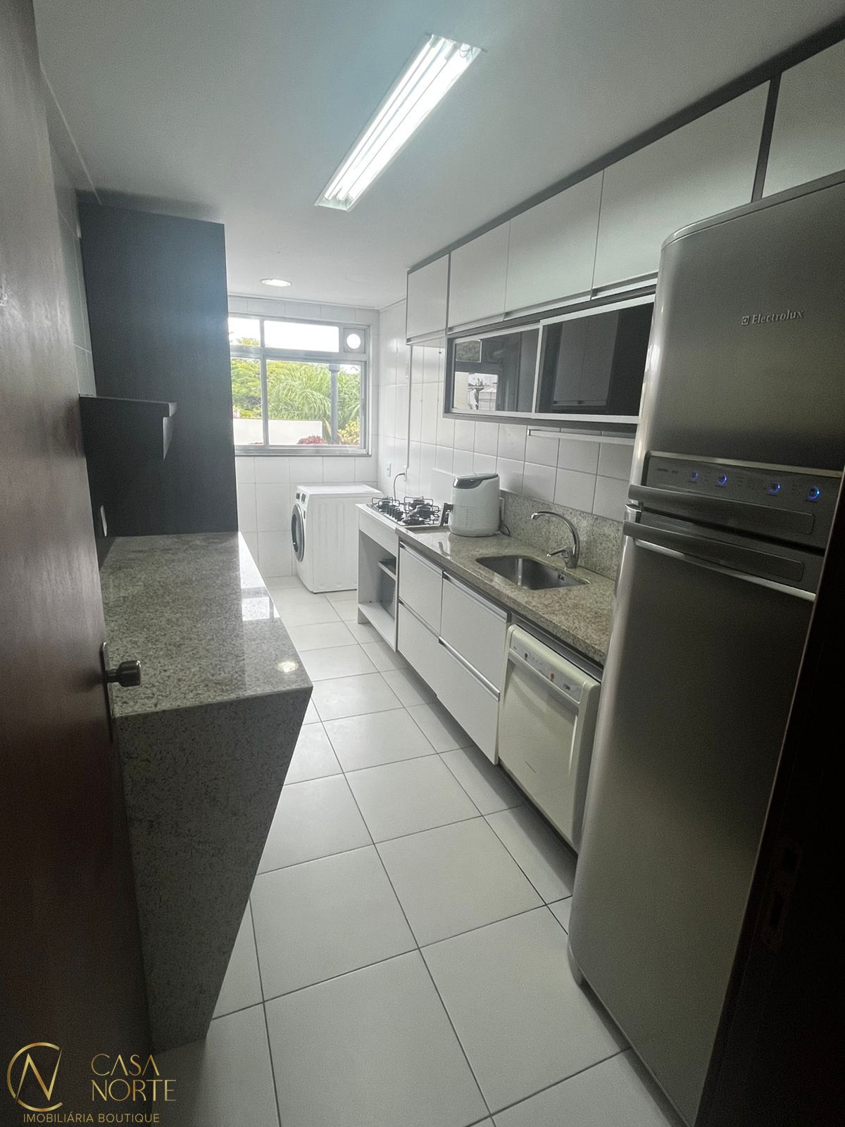 Apartamento à venda com 2 quartos, 73m², 1 vaga, Avenida Guaíba no bairro Ipanema em Porto Alegre