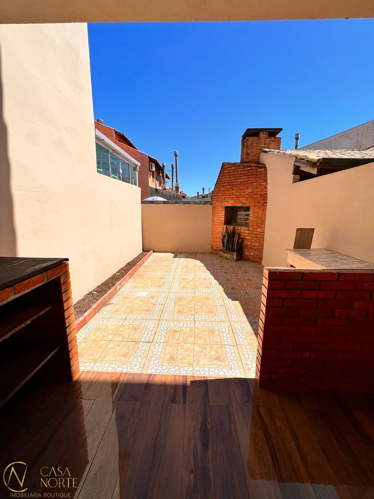Casa à venda com 2 quartos, 110m², 1 suíte, 1 vaga, Rua Baldoino Bottini no bairro Hípica em Porto Alegre