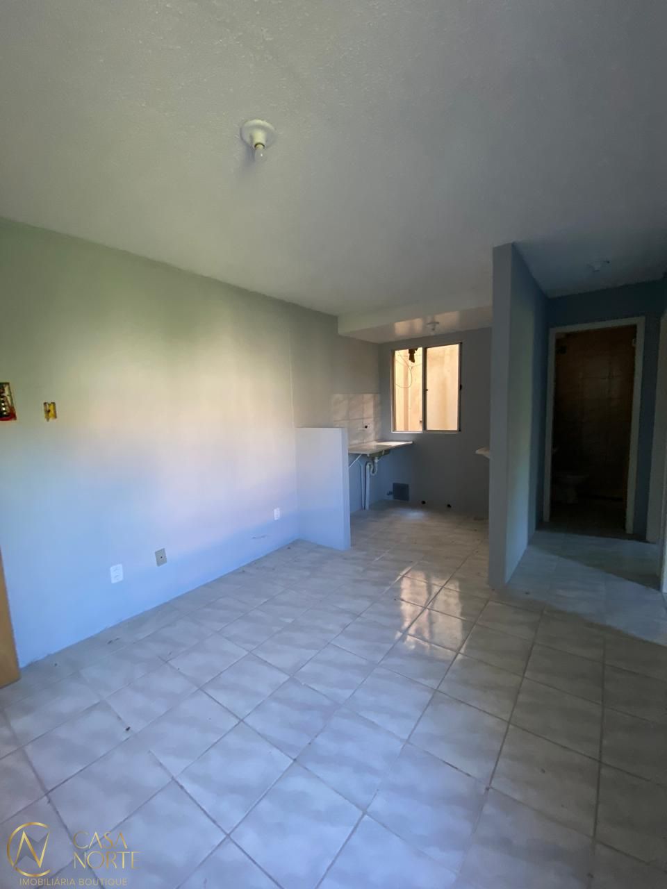 Apartamento à venda com 2 quartos, 36m², 1 vaga, Avenida João Antônio Silveira no bairro Lomba do Pinheiro em Porto Alegre