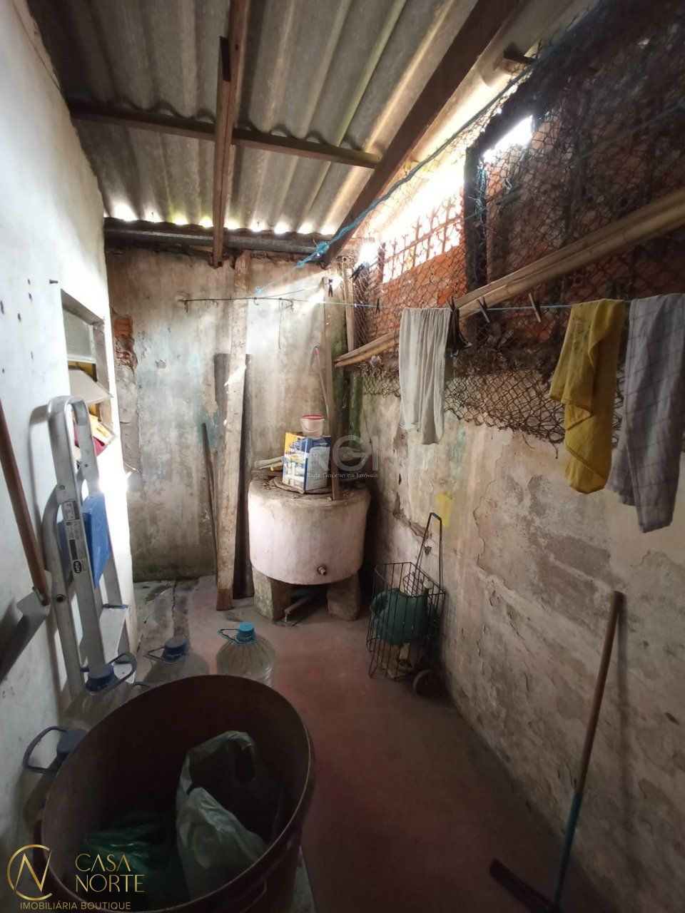 Casa à venda com 4 quartos, 85m², 3 vagas, Avenida João Antônio Silveira no bairro Restinga em Porto Alegre