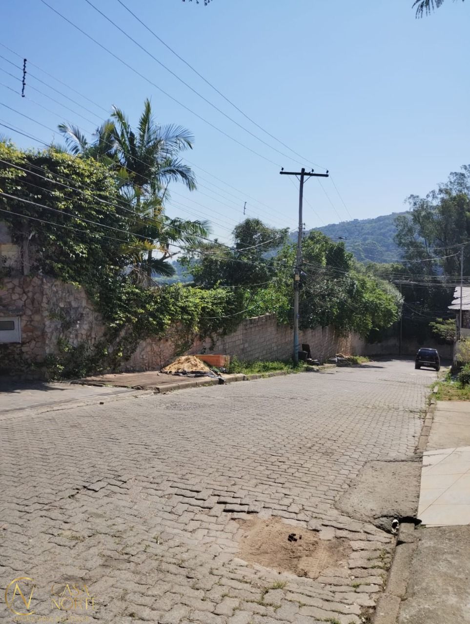 Terreno à venda  com 7m², Estrada Aracaju no bairro Vila Nova em Porto Alegre