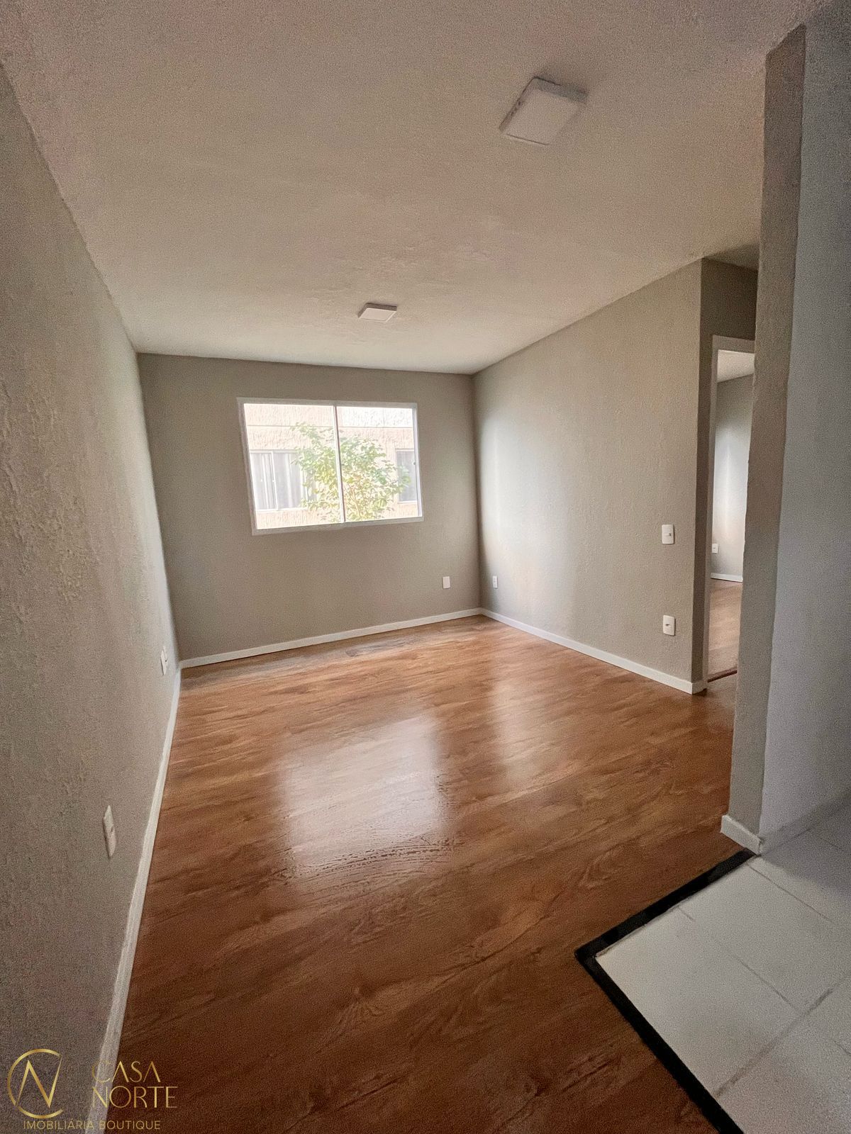 Apartamento à venda com 2 quartos, 40m², 1 vaga, Rua Sabino Pereira Nunes no bairro Restinga em Porto Alegre