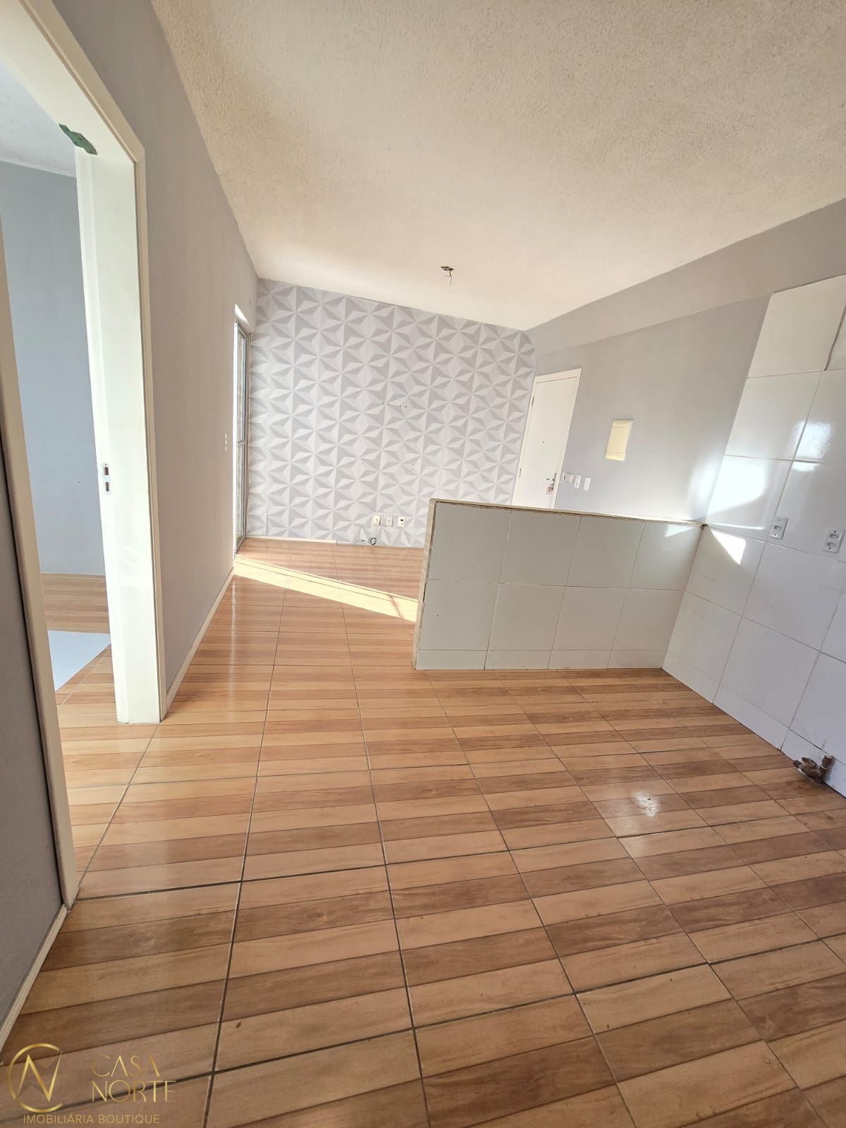 Apartamento à venda com 2 quartos, 45m², 1 vaga, Estrada Barro Vermelho no bairro Restinga em Porto Alegre