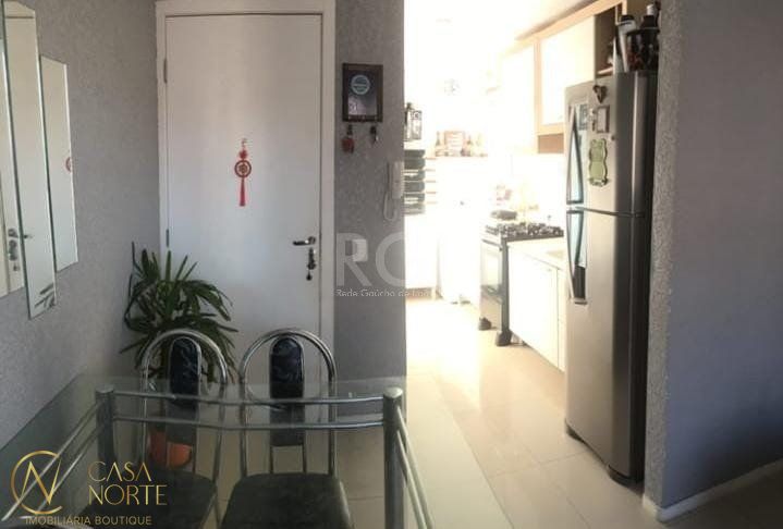 Apartamento à venda com 2 quartos, 40m², 1 vaga, José Iuchno no bairro Hípica em Porto Alegre