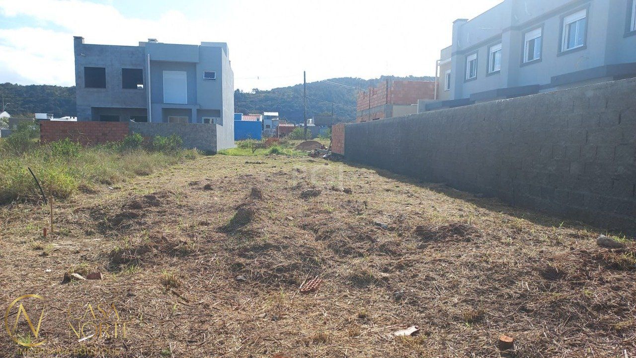 Terreno à venda  com 141m², Rua Ney Gomes Martins no bairro Aberta dos Morros em Porto Alegre