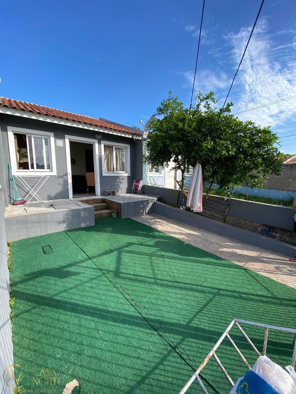 Casa à venda com 1 quarto, 38m², 1 vaga, Rua Solon Vieira Marques no bairro Restinga em Porto Alegre