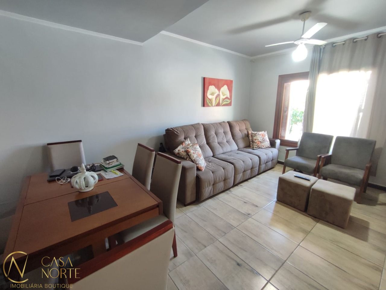 Casa de Condomínio à venda com 2 quartos, 166m², 1 vaga, Rua Ponciano Pacheco da Silveira no bairro Guarujá em Porto Alegre