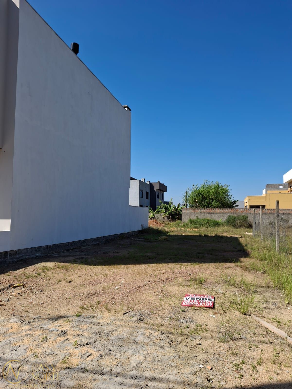 Terreno à venda  com 150m², Rua Jorge Babot Miranda no bairro Aberta dos Morros em Porto Alegre