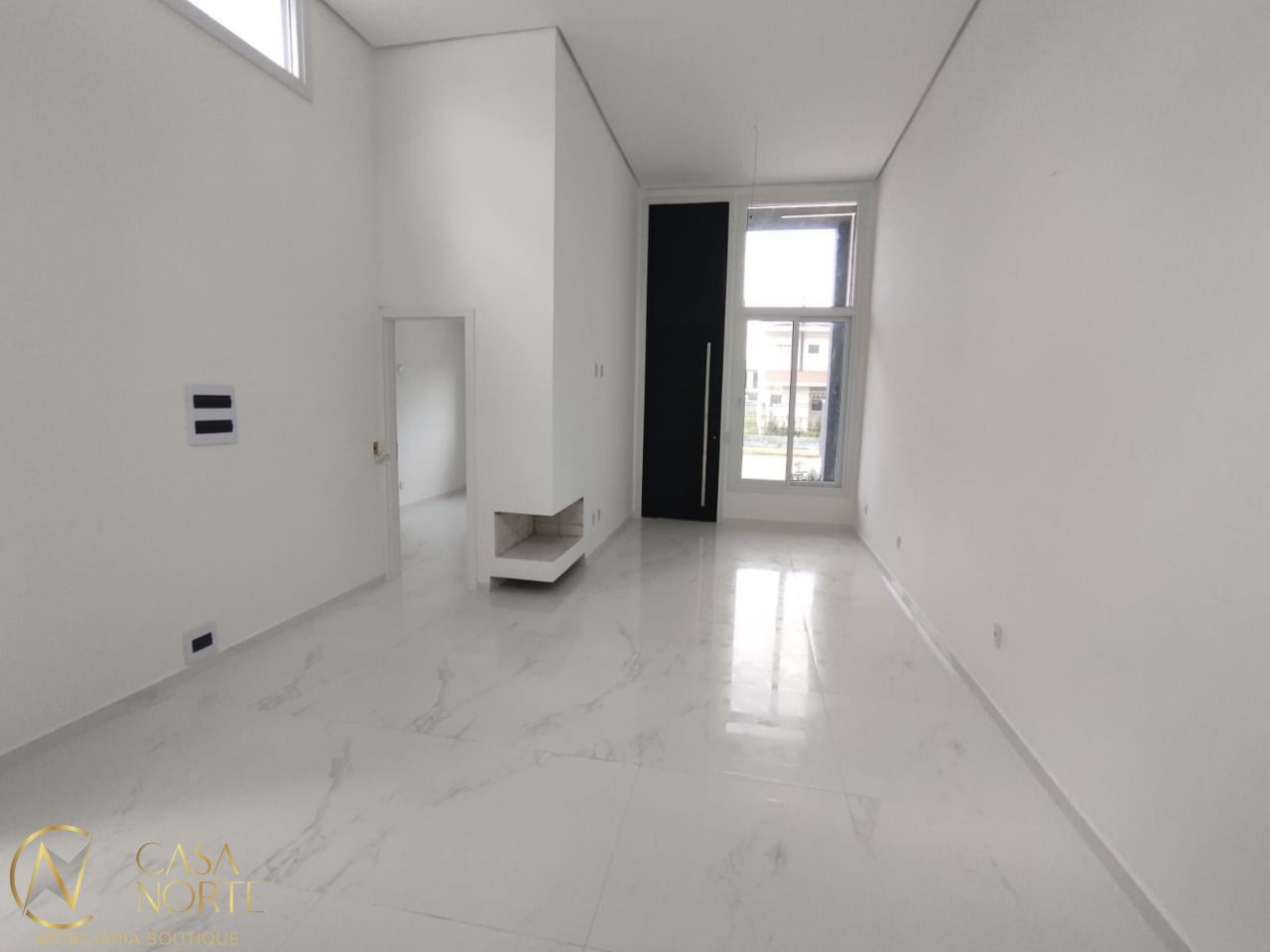Casa à venda com 3 quartos, 70m², 1 suíte, 2 vagas, Rua Jorge Babot Miranda no bairro Aberta dos Morros em Porto Alegre
