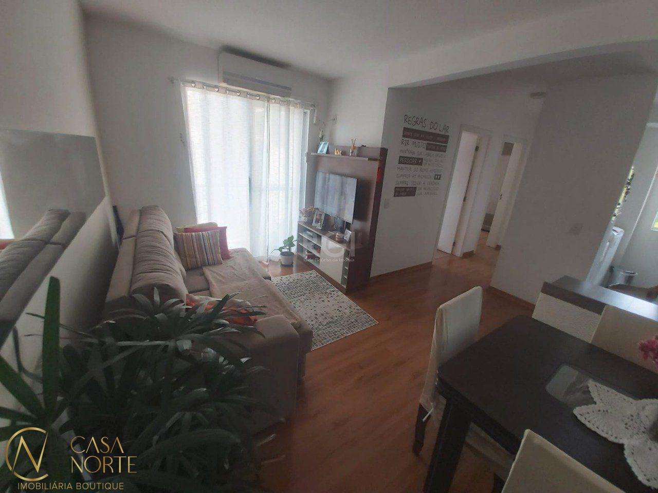 Apartamento à venda com 2 quartos, 50m², 1 vaga, Rua Joaquim de Carvalho no bairro Vila Nova em Porto Alegre
